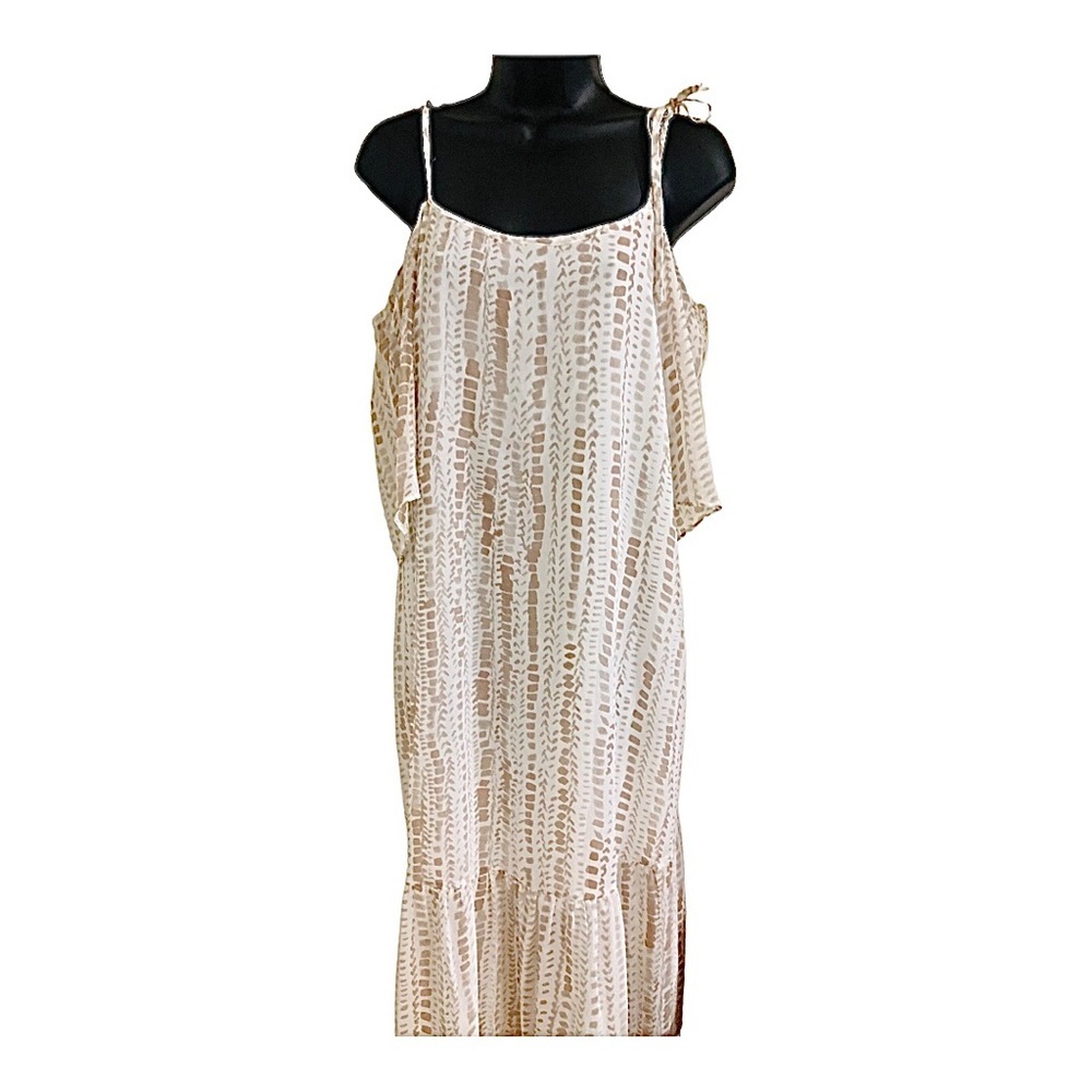 BCBGeneration Cold-shoulder white prairie tan‎ Tiered Maxi sun Dress size XS new